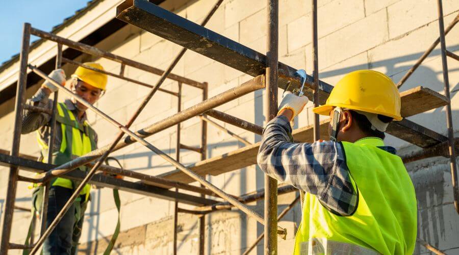 Professional residential roofers in Sullivan, IL
